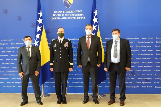 Чланови Делегације ПСБиХ у ПСНАТО-а разговарали с командантом НАТО-штаба у Сарајеву